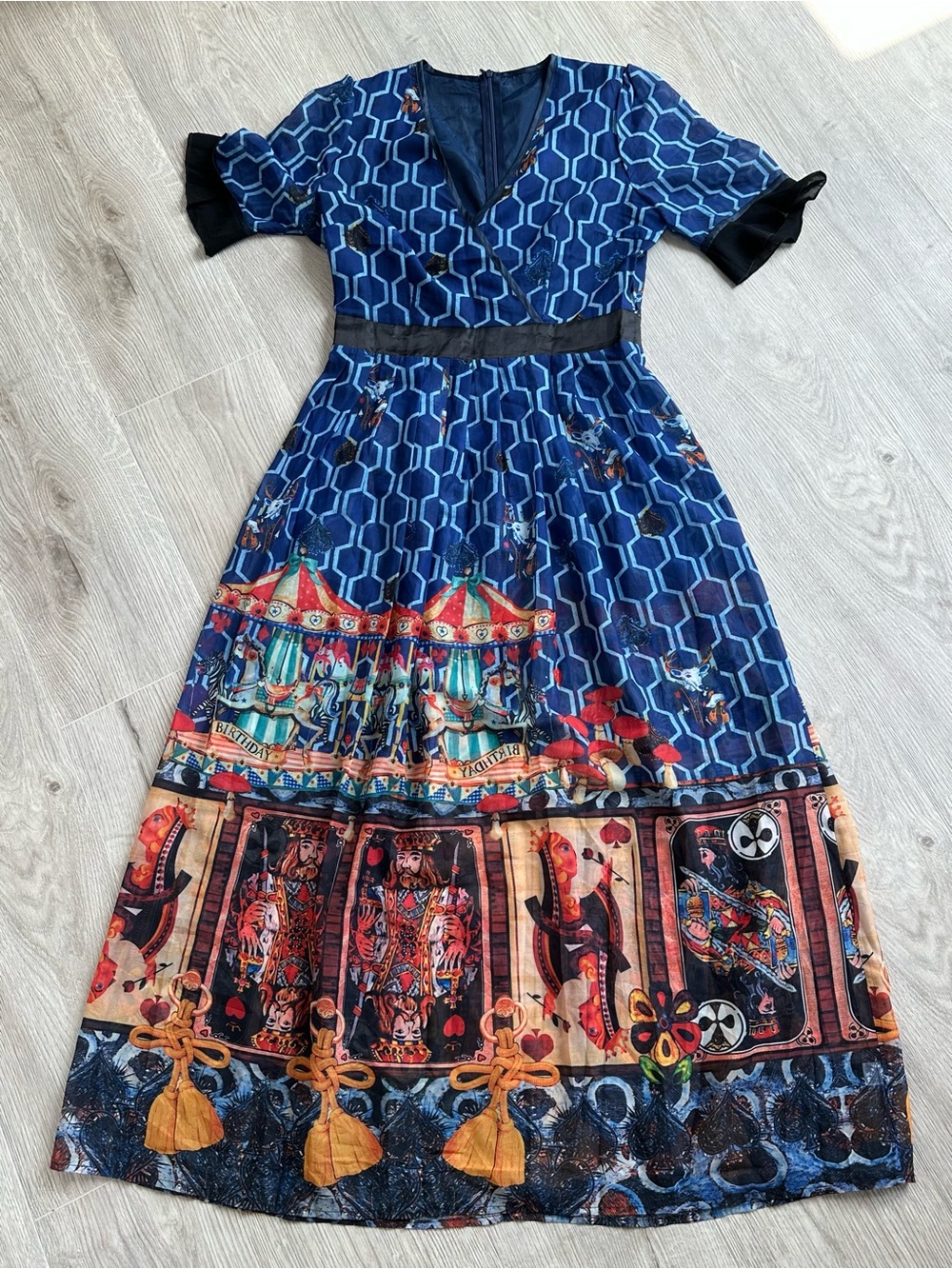 Kaimilan Playing Card King Queen Carousel Print Maxi Dress Medium